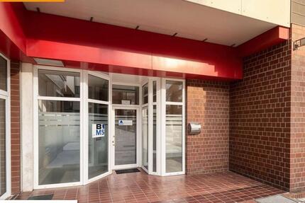 Perfekte Geschäftslage: 145 m² Gewerbefläche mit großer Schaufensterfront zimmer