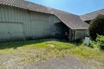 Wohnhaus mit landwirtschaftlichen Nebengebäuden zimmer