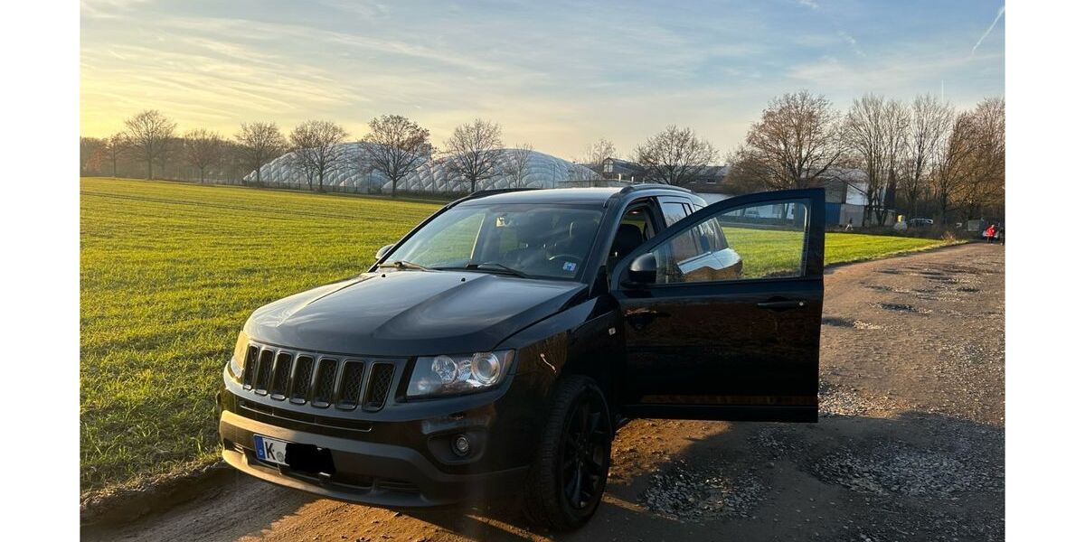 Jeep Compass 98.600 km 9.750 &euro; Köln 51149