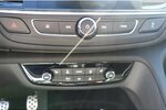 Opel Insignia Elegance Navi PDC Kamera Memory LED eGHSD 96.200 km 18.950 &euro; Neumarkt/OPf 92318
