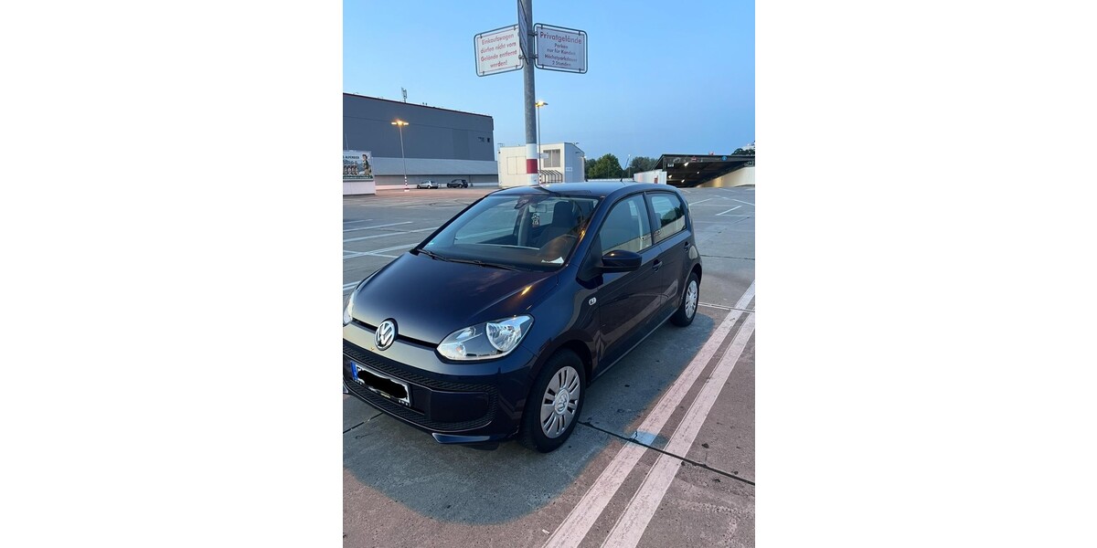 VW UP 104.000 km 4.250 &euro; Friedrichshafen 88045