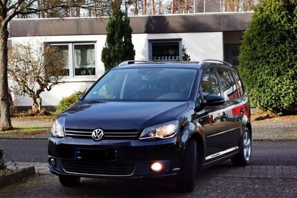 VW Touran 178.000 km 9.900 &euro; Kaiserslautern 67663
