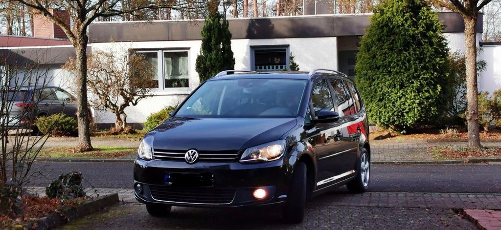 VW Touran 178.000 km 9.900 &euro; Kaiserslautern 67663