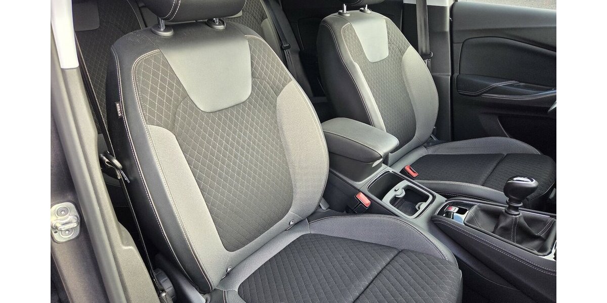 Opel Grandland X 1.2 Start/Stop 120 Jahre Navi/LED 38.696 km 10.900 &euro; Wilsdruff 01723