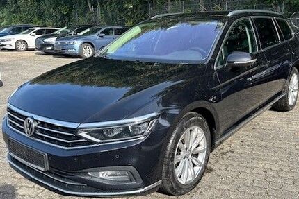 VW Passat 191.443 km 13.500 &euro; Oldenburg / Holst. 23758