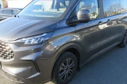 Ford Tourneo Custom 320 L2 Tourneo Titanium FWD Autom. 22.000 km 44.950 € Gernsheim 64579