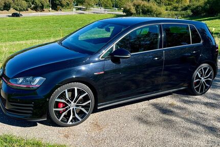 VW Golf 129.500 km 18.390 € Albershausen 73095