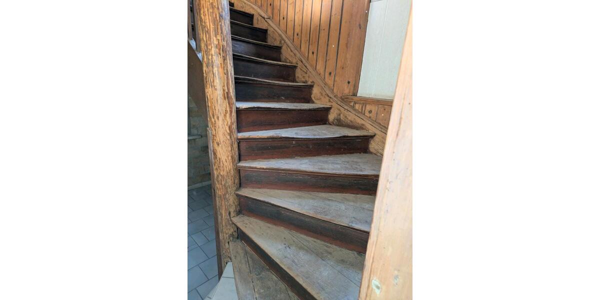 Reihenhaus Greiz - 6 Zimmer, 180 m&sup2;, 72.000&euro; | Angebot:22641100