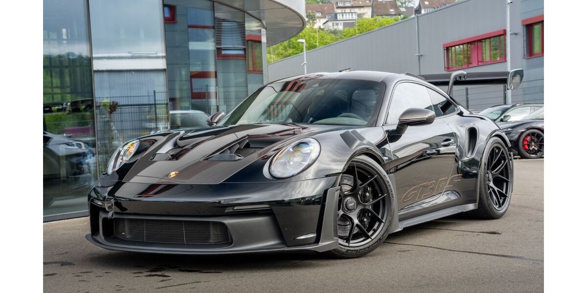 Porsche 992 3.050 km 339.800 &euro; Siegen 57080