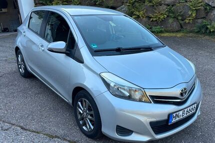 Toyota Yaris 68.000 km 7.499 € Lauterbach 78730