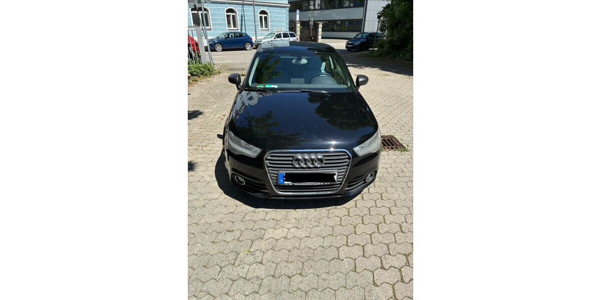 Audi A1 121.380 km 7.700 &euro; München 81543