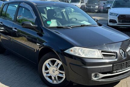 Renault Megane 250.000 km 1.100 € Wiesbaden 65201