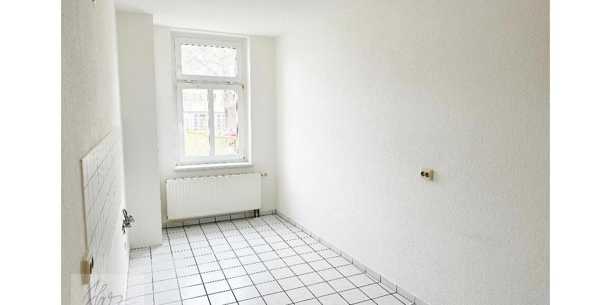 Etagenwohnung Riesa - 1 Zimmer, 45 m&sup2;, 280&euro; | Angebot:26400672