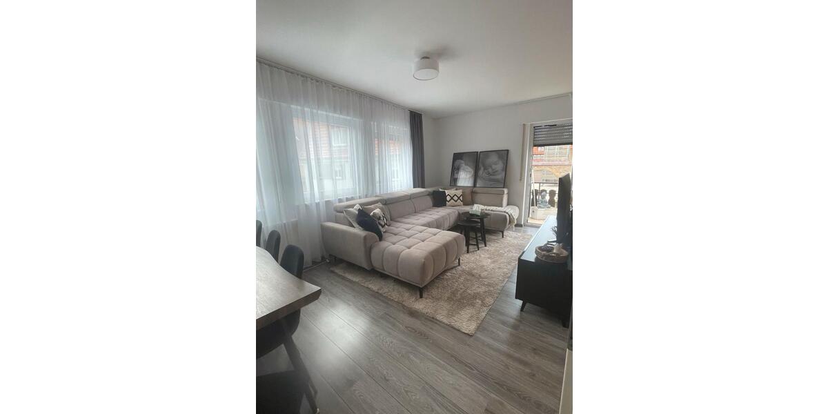 Etagenwohnung Besigheim - 4 Zimmer, 98 m&sup2;, 400.000&euro; | Angebot:26351151