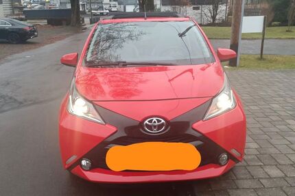 Toyota Aygo (X) 126.900 km 7.900 &euro; Kreuztal 57223