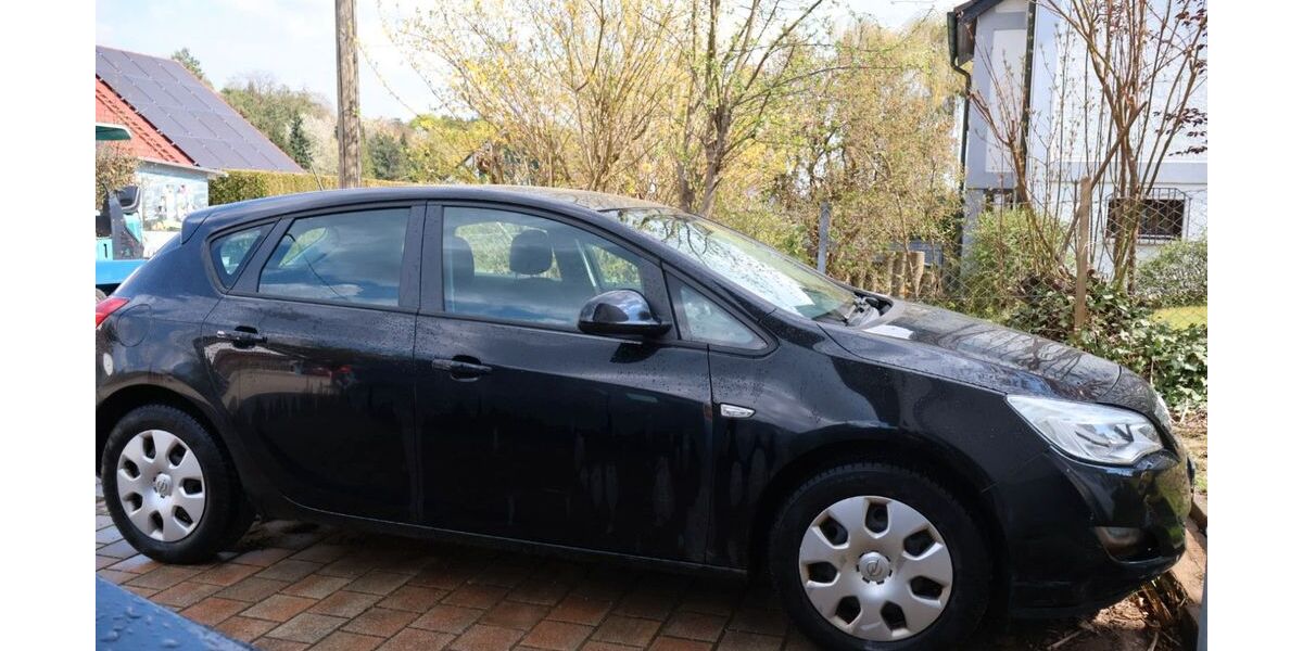 Opel Astra 190.000 km 2.900 &euro; Obergriesbach 86573