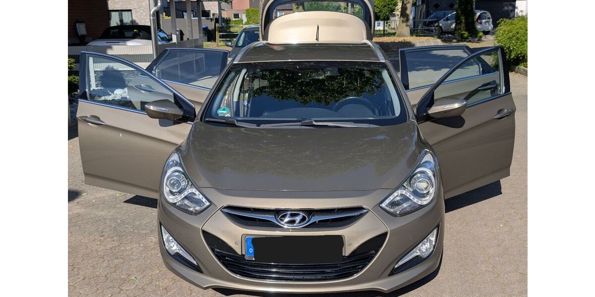 Hyundai i40 148.900 km 7.250 &euro; Ahaus 48683