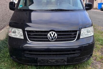 VW T5 Multivan 303.000 km 10.500 &euro; Gusow 15306