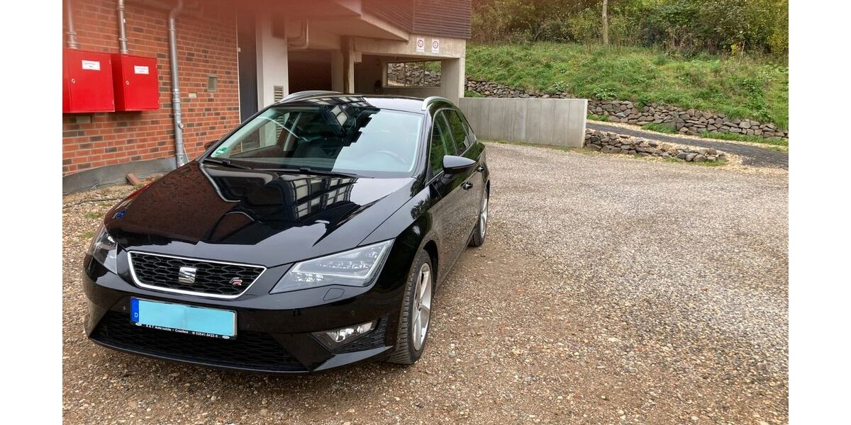 Seat Leon 180.500 km 8.200 &euro; Düren 52351