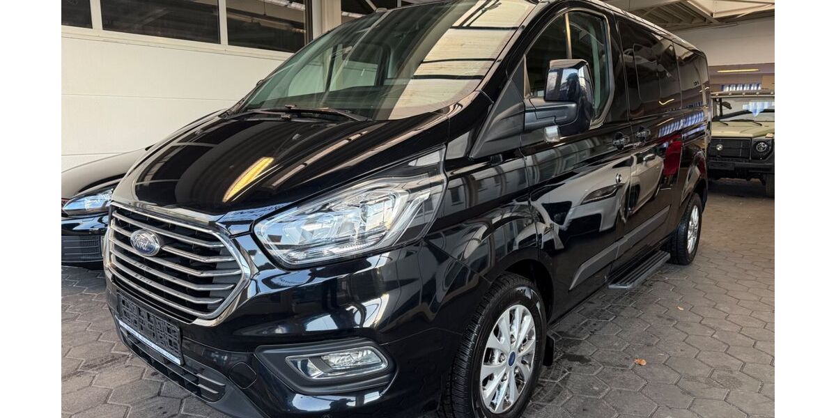 Ford Tourneo Custom 148.000 km 26.900 &euro; Münzenberg Gambach 35516