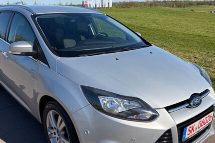 Ford Focus 159.000 km 4.999 &euro; HALLE 06116