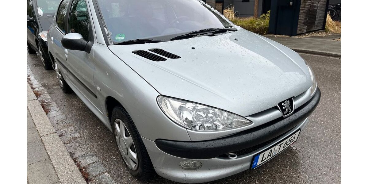 Peugeot 206 57.500 km 2.650 &euro; Gräfelfing 82166