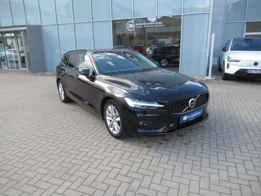 Volvo V60 5.558 km 38.500 € Rostock 18057