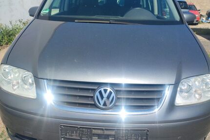VW Touran 225.650 km 1.990 &euro; Hannover 30519