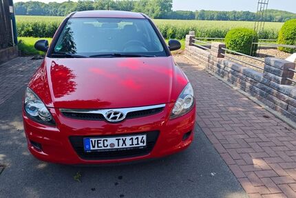 Hyundai i30 150.492 km 3.900 &euro; Goldenstedt 49424