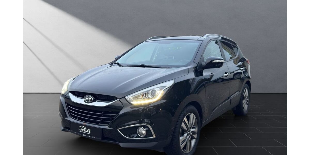 Hyundai ix35 142.000 km 11.450 &euro; Wesel 46485