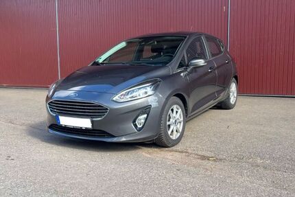 Ford Fiesta 109.000 km 8.200 &euro; Kälberbronn 72285