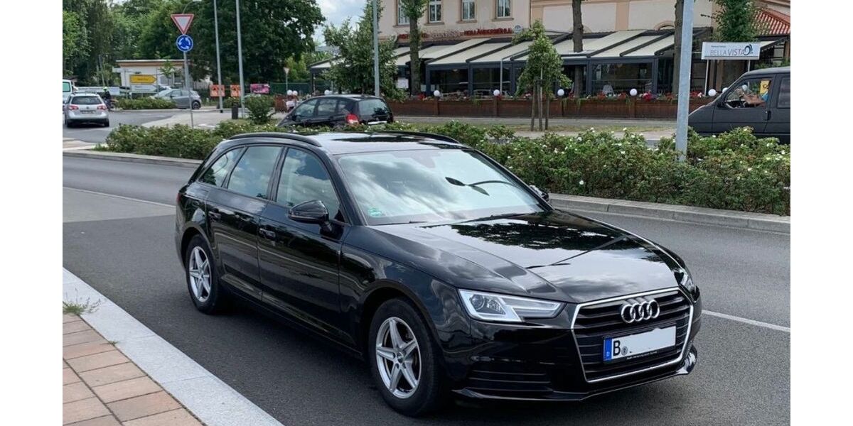 Audi A4 156.000 km 13.990 &euro; Schildow 16552