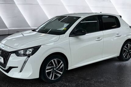 Peugeot 208 44.949 km 14.400 &euro; Berlin 13051