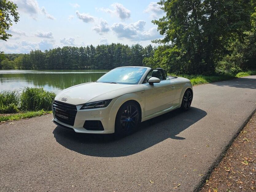 TT
