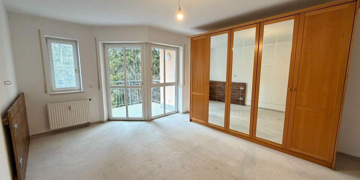 Etagenwohnung Bad Reichenhall - 4 Zimmer, 125 m&sup2;, 680.000&euro; | Angebot:25672321
