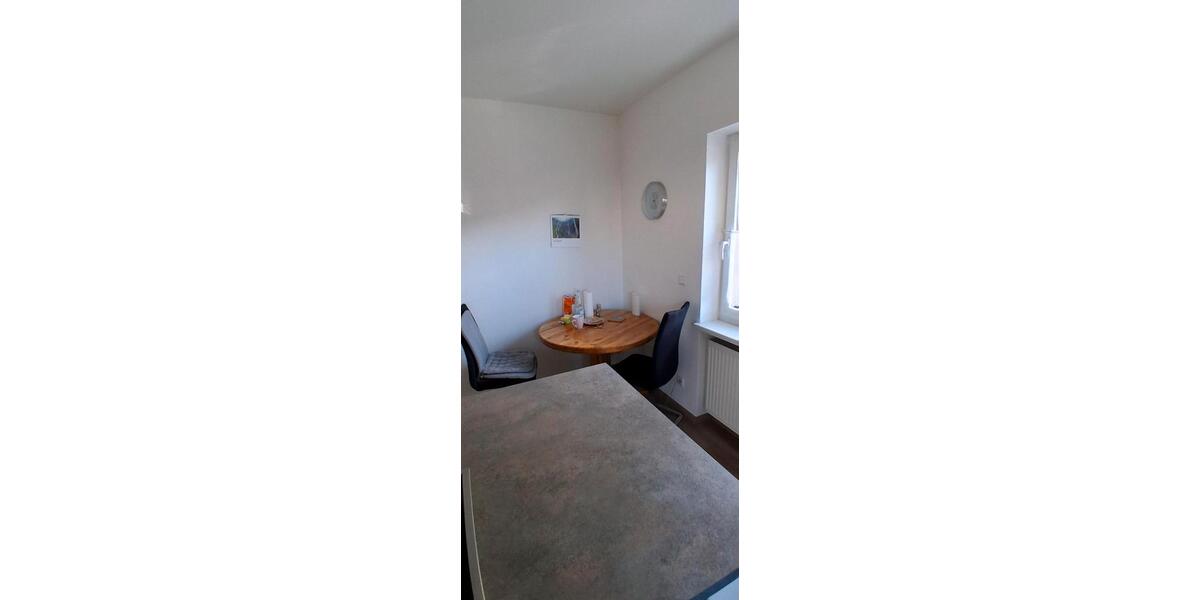 Erdgeschoßwohnung Neumarkt in der Oberpfalz Altenhof - 3.5 Zimmer, 94 m&sup2;, 1.050&euro; | Angebot:26375372