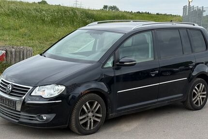 VW Touran 299.000 km 1.750 &euro; Dotternhausen 72359