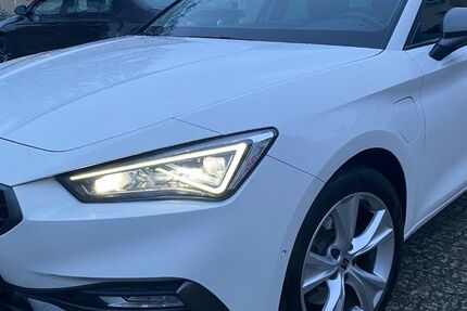 Seat Leon 149.000 km 14.990 € Braunschweig 38100