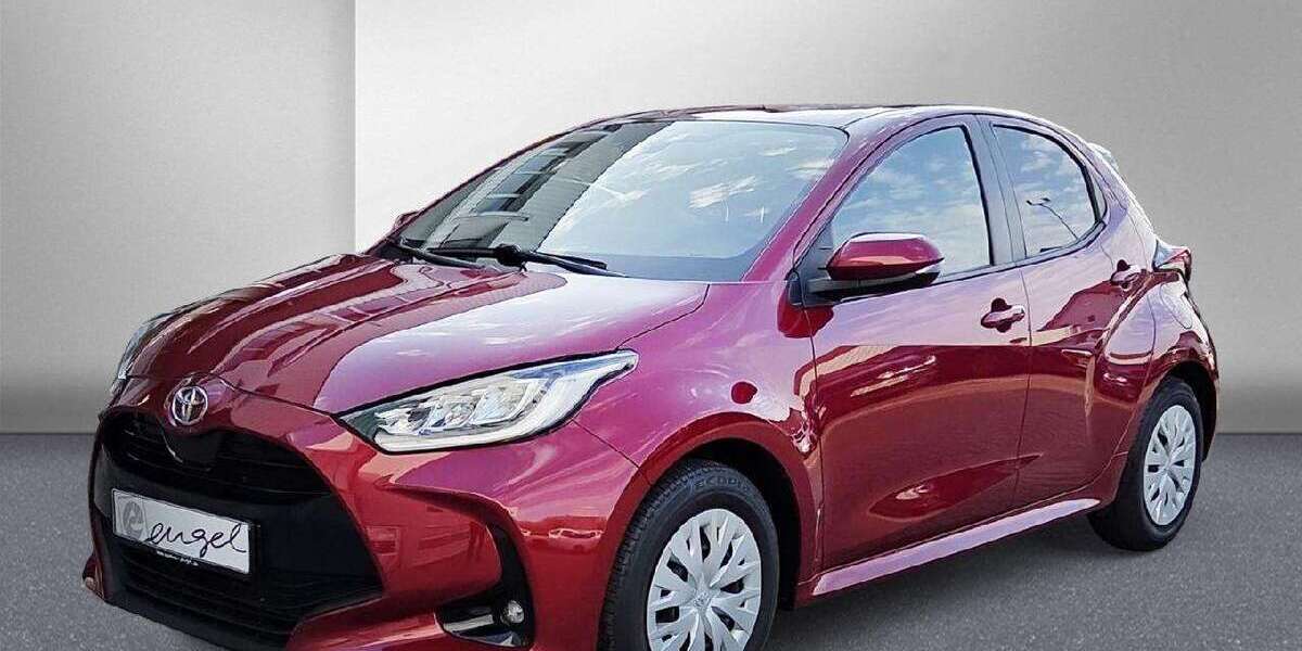 Toyota Yaris 42.200 km 15.888 &euro; Wunsiedel 95632