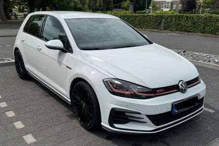 VW Golf 81.000 km 21.499 &euro; Hage 26524