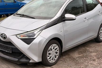 Toyota Aygo (X) 42.000 km 11.999 &euro; Königs Wusterhausen 15711