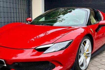 Ferrari 296 GTS 5.000 km 289.999 € München 81827