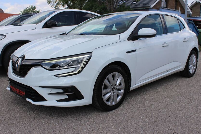 Renault Megane 118.966 km 12.900 € Höhenkirchen 85635