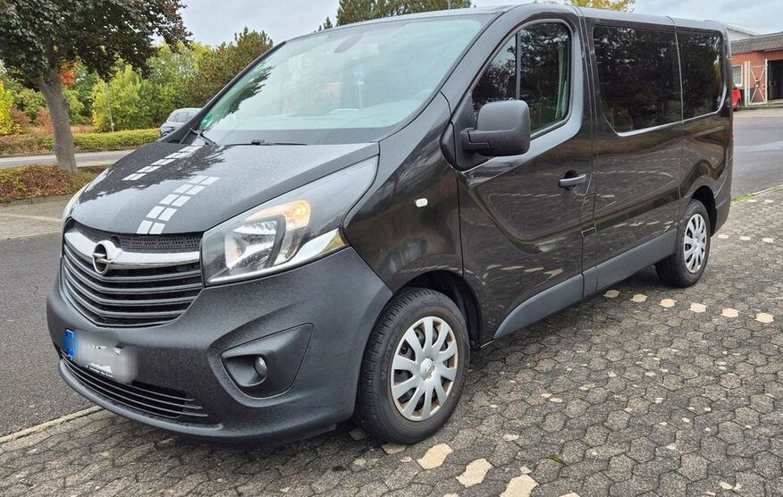 Opel Vivaro 158.000 km 13.999 € Fulda 36041