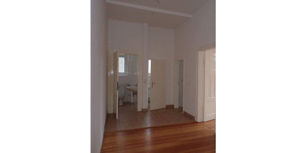 Etagenwohnung Göttingen Oststadt - 5 Zimmer, 145 m&sup2;, 1.470&euro; | Angebot:25673205
