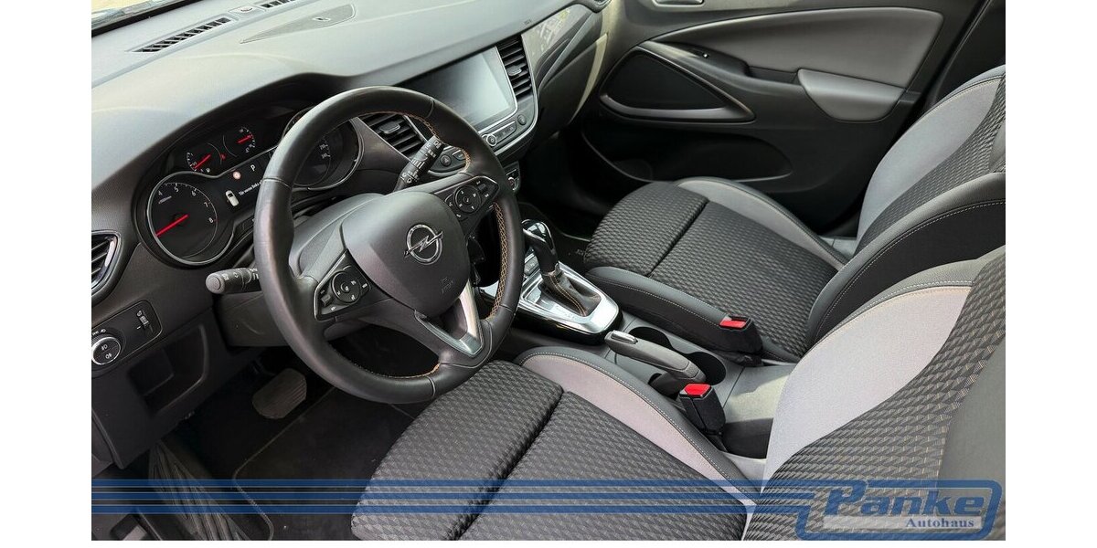 Opel Crossland Innovation*R-Cam*Sthzg*SHZ*Navi*LED* 22.710 km 14.380 &euro; Berlin 13187