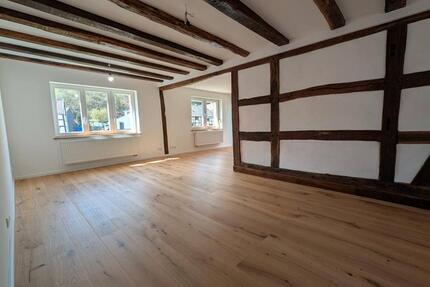 Haus Schleiden - 6 Zimmer, 180 m&sup2;, 1.600&euro; | Angebot:26135305