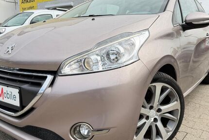 Peugeot 208 134.600 km 4.998 &euro; Berlin 13127