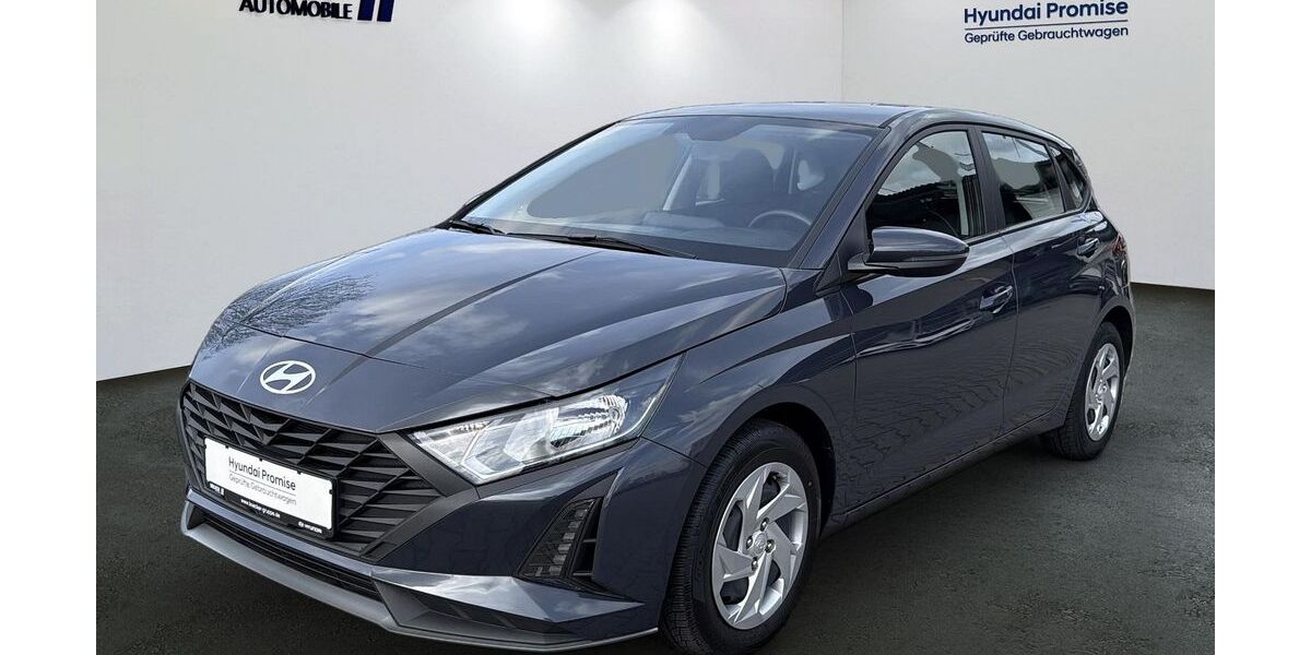 Hyundai i20 15.300 km 15.590 &euro; Quakenbrück 49610