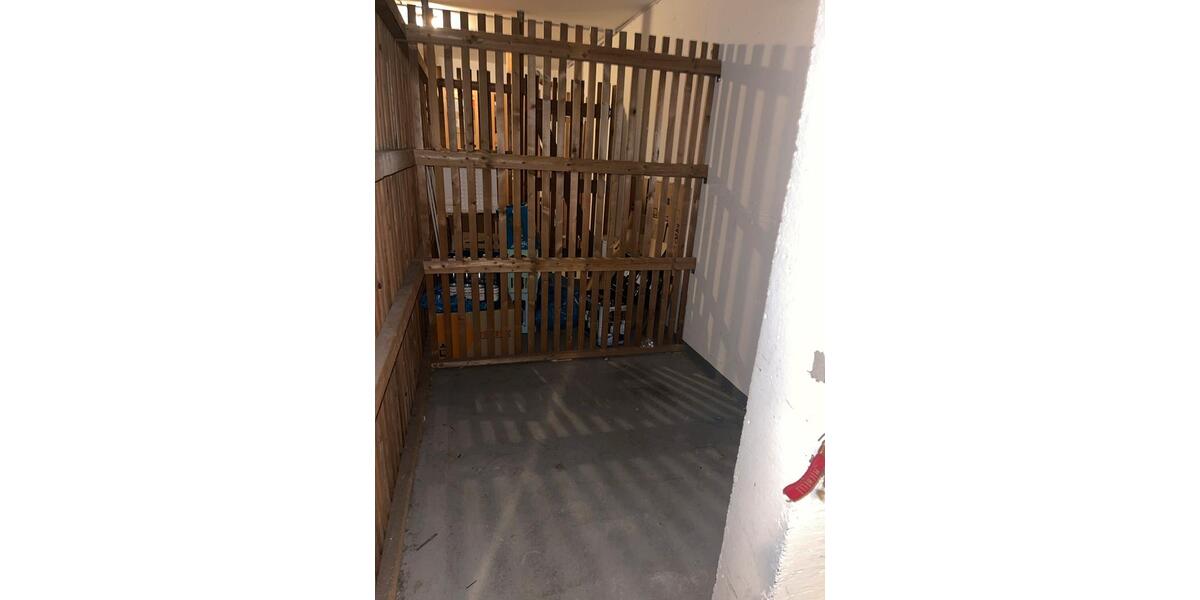 Dachgeschoßwohnung Köln Lindenthal - 1 Zimmer, 26 m&sup2;, 720&euro; | Angebot:25474543